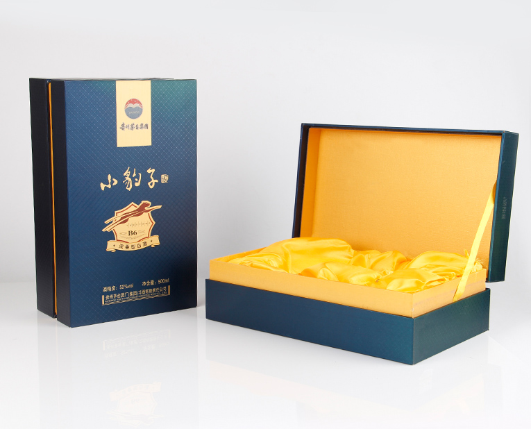 洋酒包裝盒設(shè)計(jì)定位 洋酒包裝盒設(shè)計(jì)定位