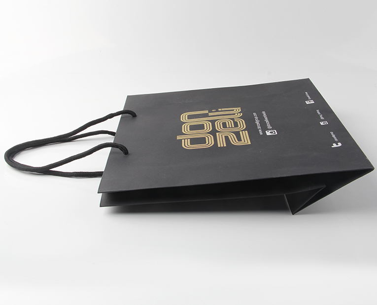 香水紙袋訂做有比駿業(yè)包裝好的？