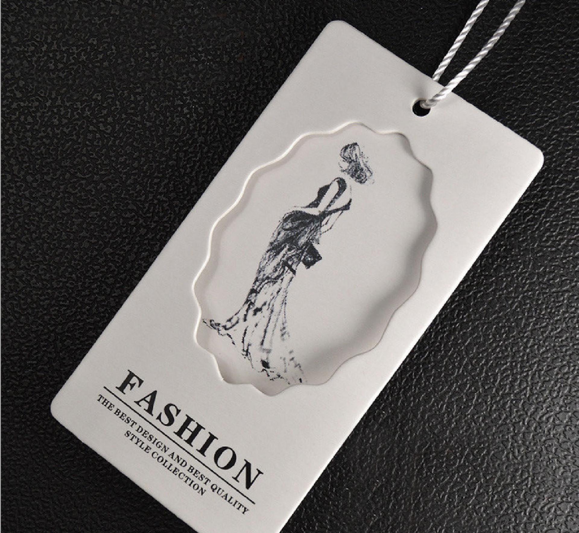 服裝吊牌設計的創(chuàng)意展示圖二