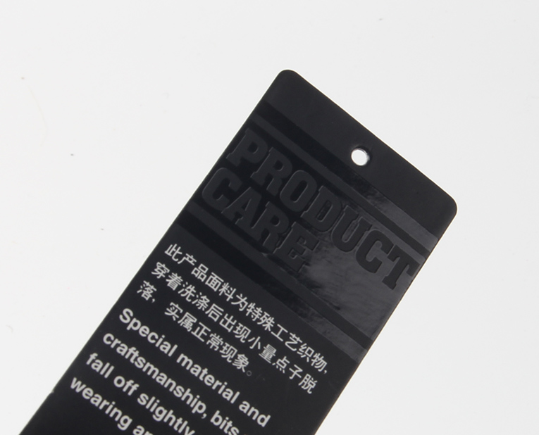 鞋子吊牌也能借助"逃跑"機(jī)器人熱度？