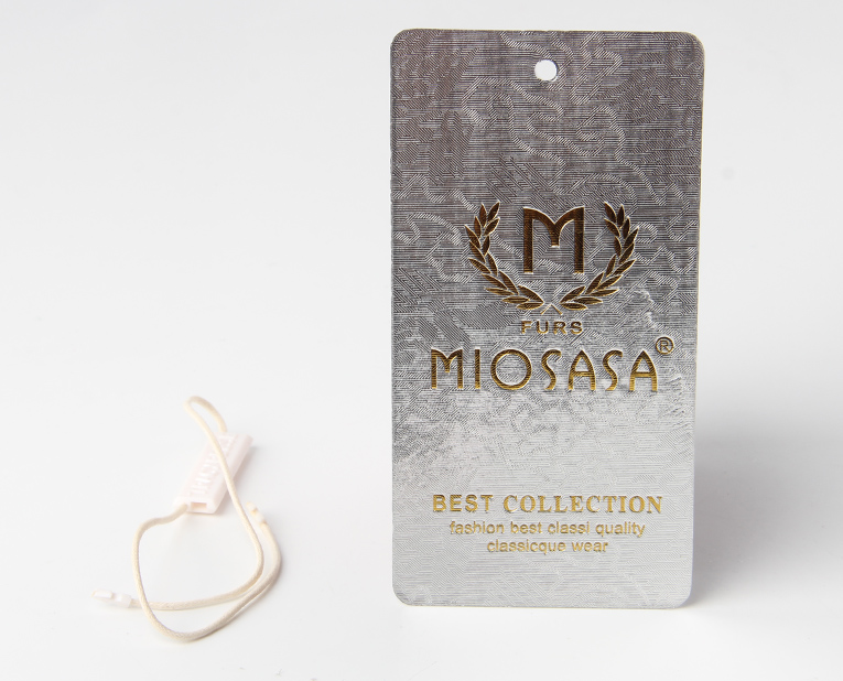 內(nèi)衣吊牌定做過(guò)程中，燙印不清晰不整齊的緣由