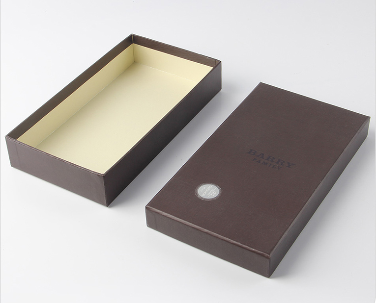 柯式?活版?哪個(gè)更受襪子包裝盒生產(chǎn)廠(chǎng)家喜歡