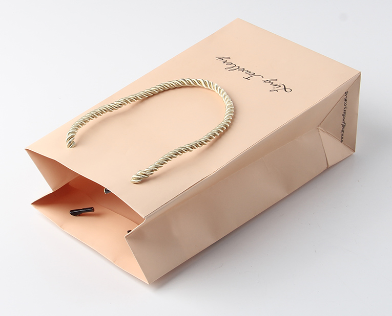 化妝品紙袋覆膜脫落？因為工廠忘記了這兩點