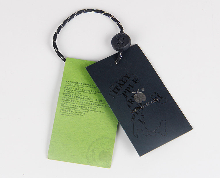 預防勝于治療，衣服的紙牌在定做之前需要這樣做準備