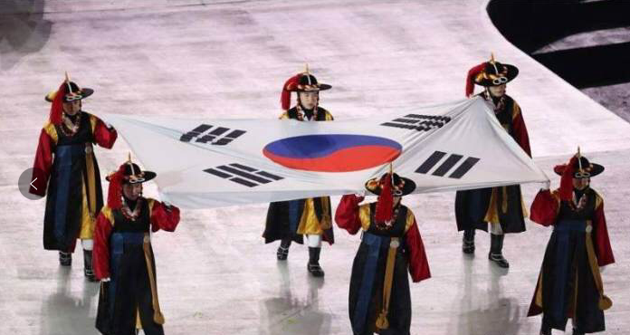 驚了，不去消費美容產(chǎn)品怪我啰？中國禮品袋制造商有話說