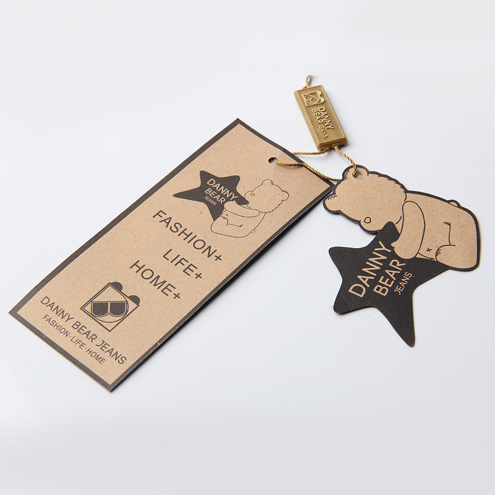 真理,存乎暗影之中。內(nèi)衣吊牌廠家?guī)憬忾_暗影