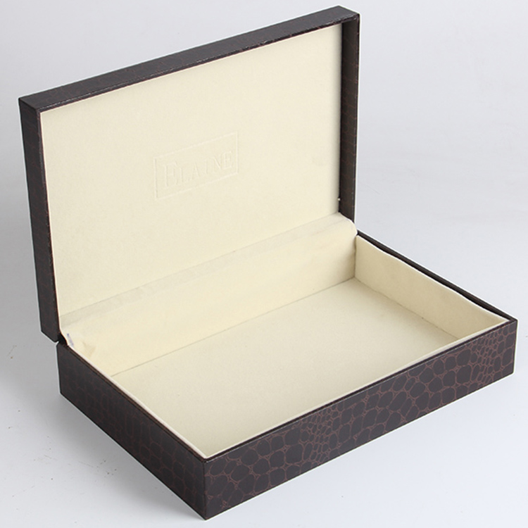 實(shí)地考察你以為是看啥？想不被坑，得看手表精裝盒生產(chǎn)廠家門(mén)道