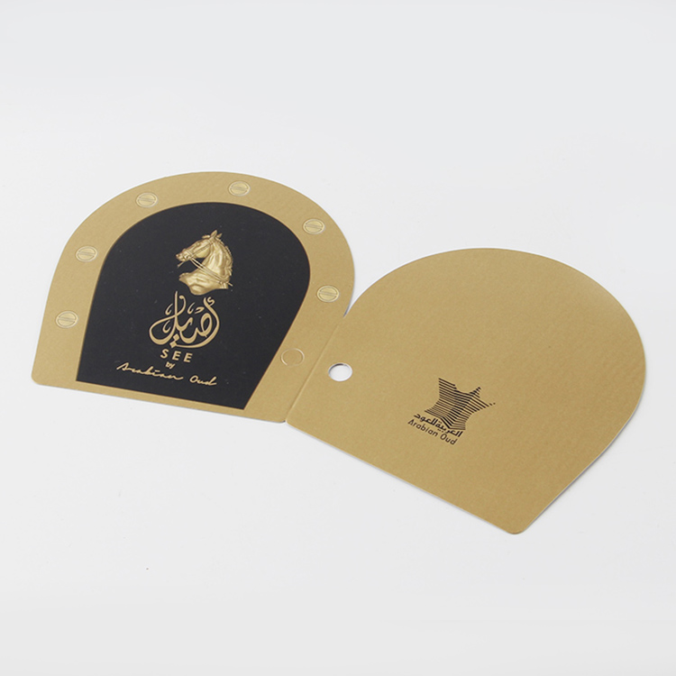 這塊PS版出了問(wèn)題，皮具吊牌工廠師傅得氣吐血