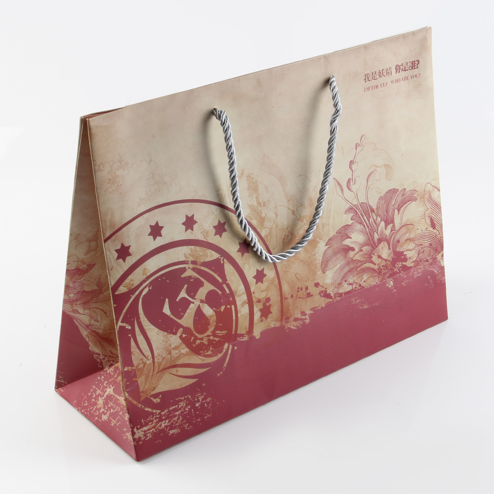 一個(gè)茶葉紙袋，看看生產(chǎn)廠家如何透過顏色展示優(yōu)勢