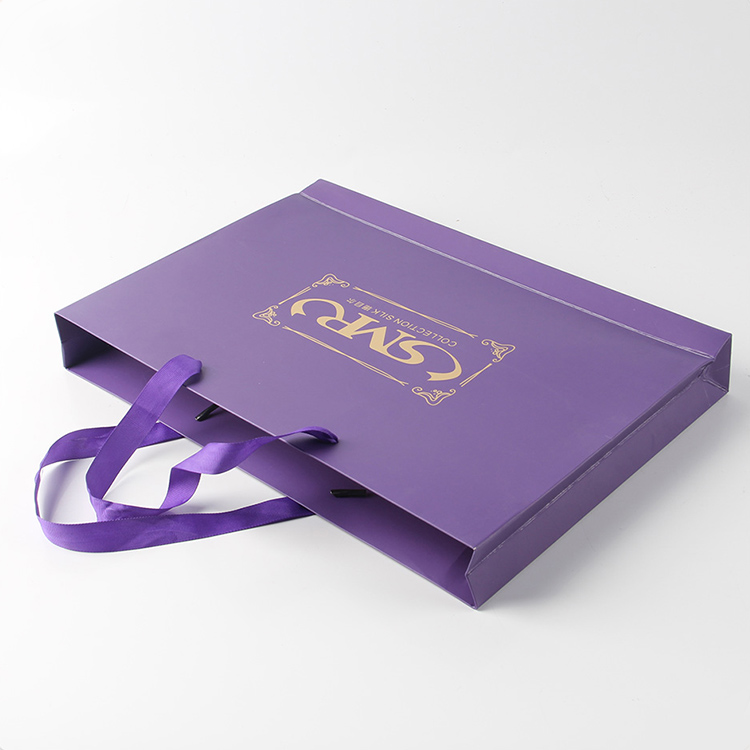 襯衫的紙袋為什么生產(chǎn)廠家建議要以2件的尺寸標(biāo)準(zhǔn)更好？