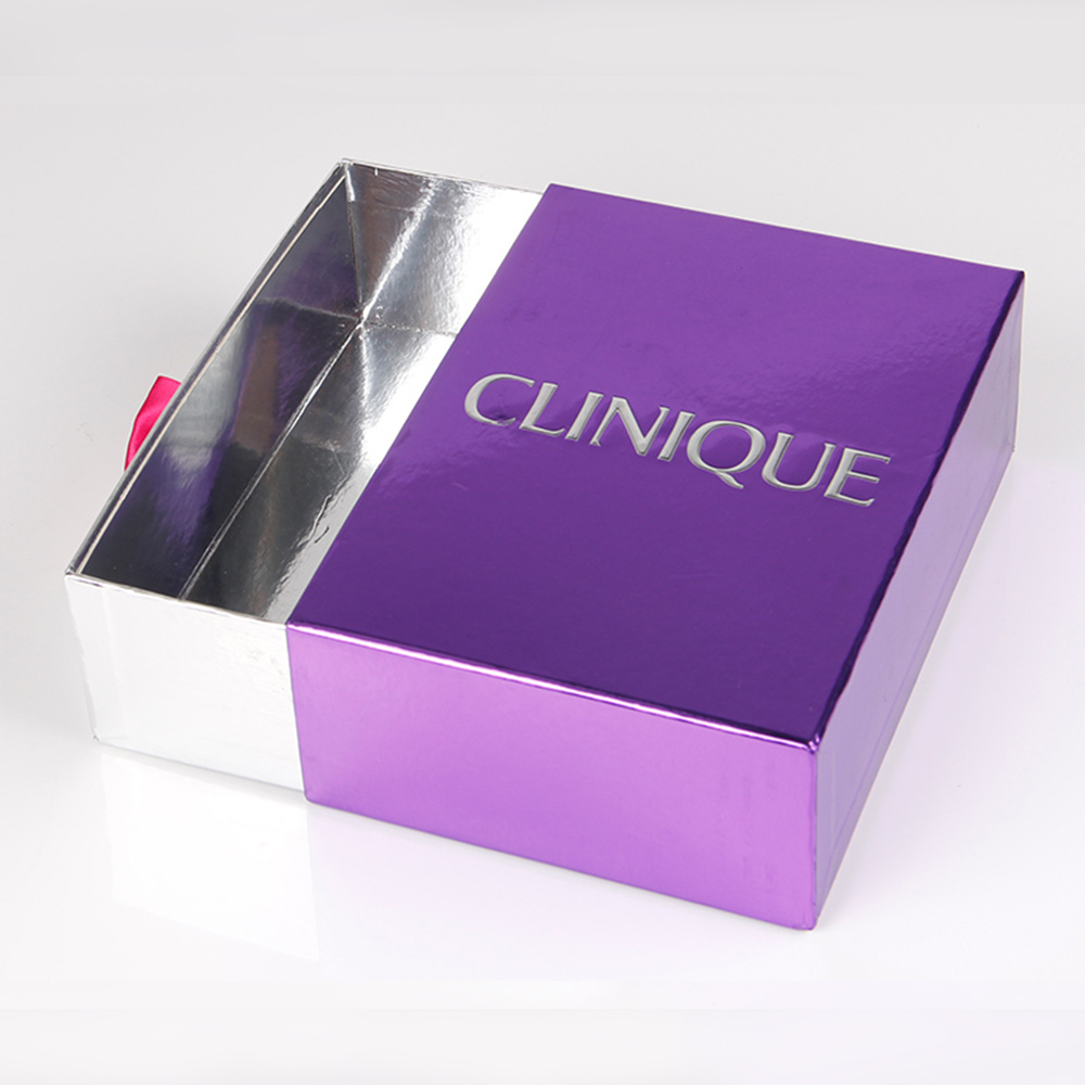 在相機(jī)紙盒定做的內(nèi)托中，能這樣消除不完美帶來(lái)的痛感