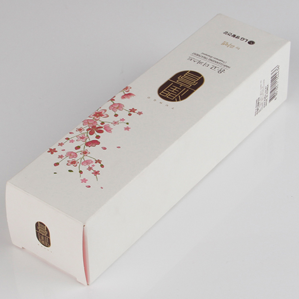 在香水盒定做過程中，一定要搞清楚數(shù)碼打樣和普通打樣