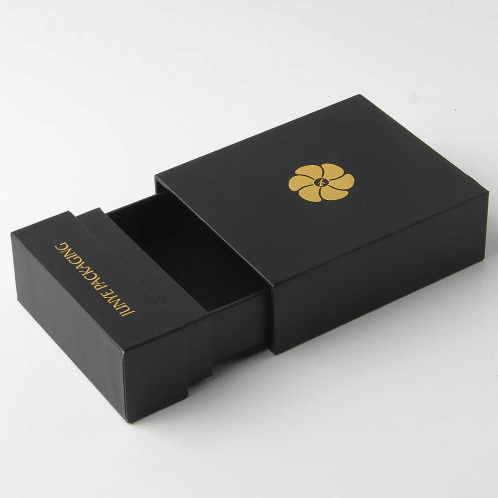 疫情期間首飾精裝盒訂制還要面臨物資問(wèn)題